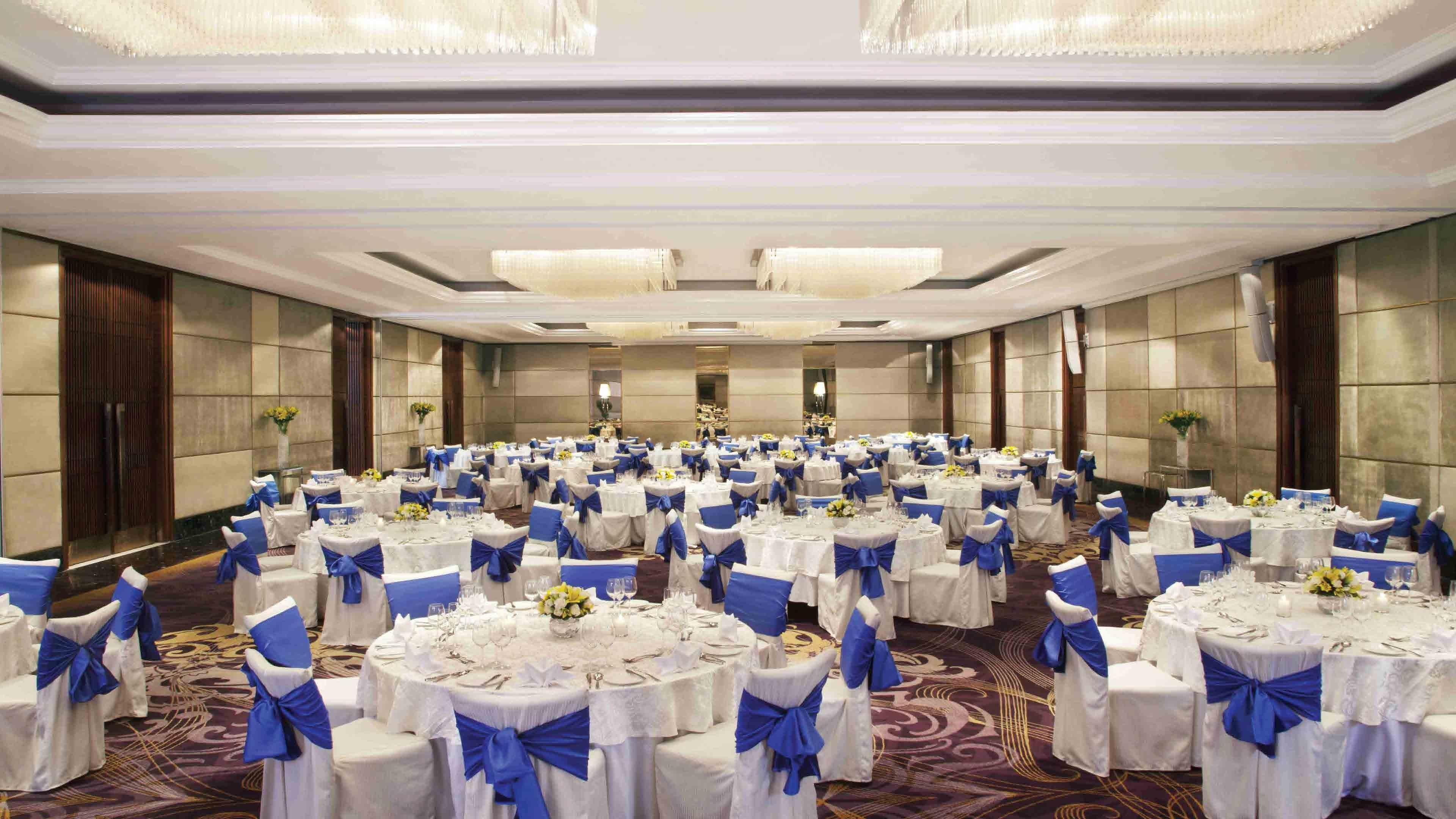 Holiday Inn New Delhi Mayur Vihar Noida, an IHG Hotel Bagian luar foto The ballroom