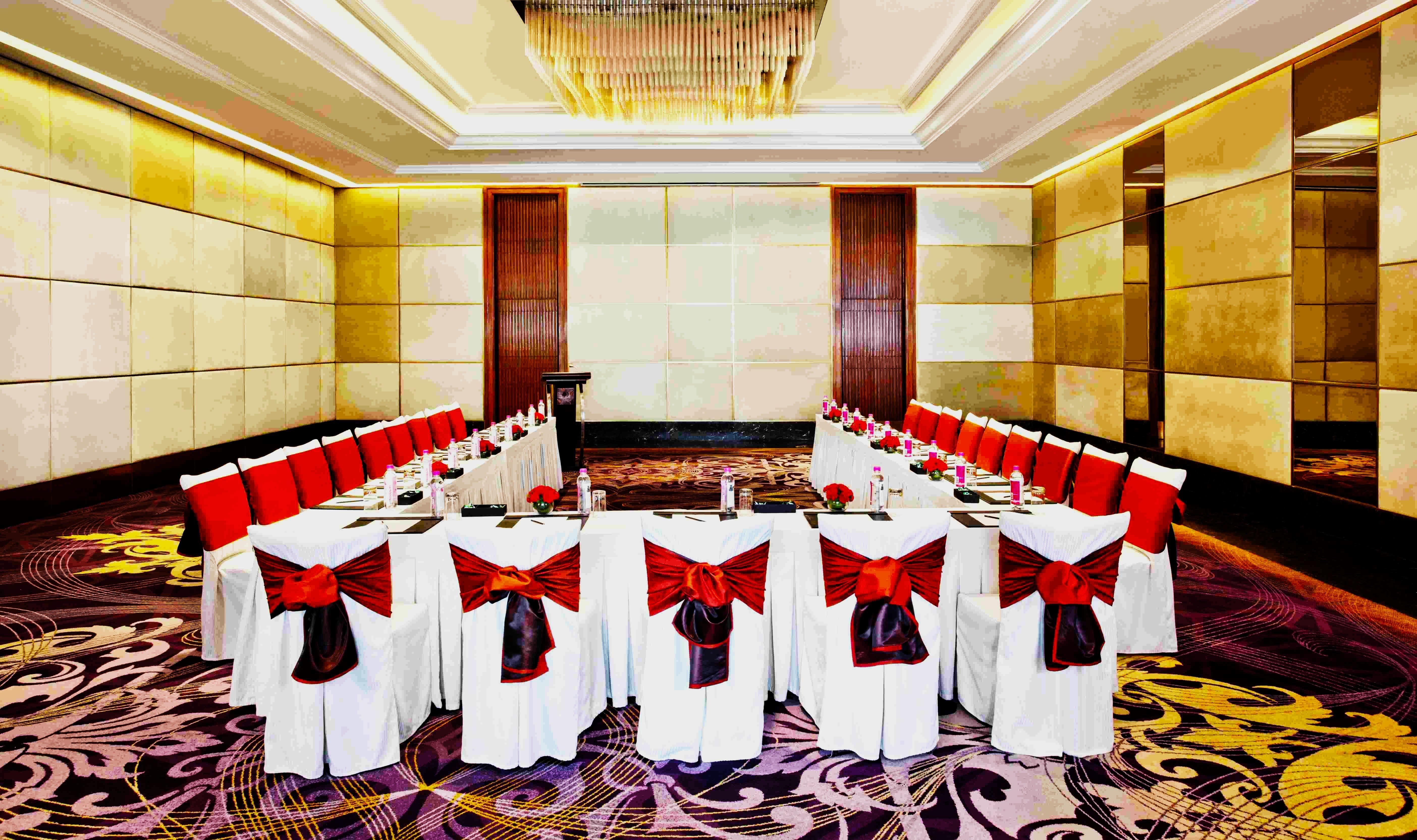 Holiday Inn New Delhi Mayur Vihar Noida, an IHG Hotel Bagian luar foto Meeting room